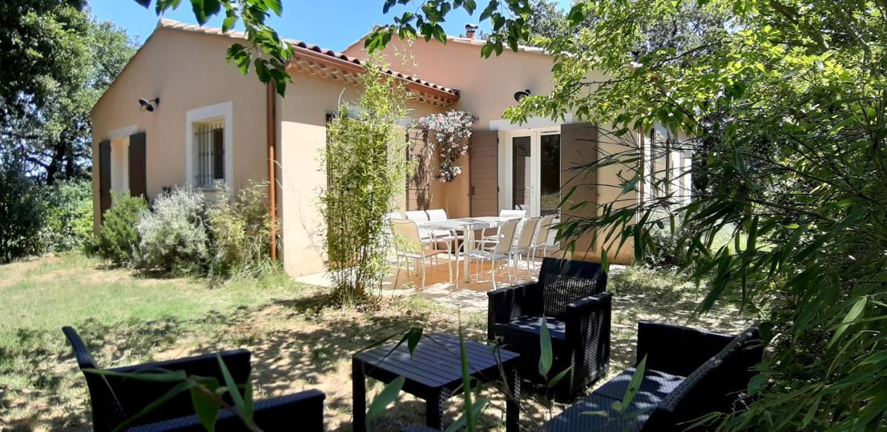 Les Lilas Des Chenes Piolenc Exterior photo